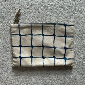 Clare V tennis net print clutch